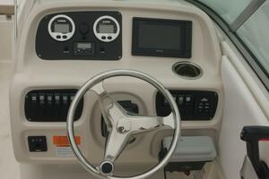 Photo 4242117 for 2020 Robalo R227 Dual Console  