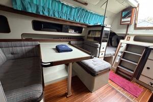 32ft C amp C Yacht For Sale