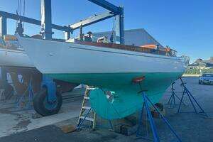 SECOND WIND 28ft Herreshoff Yacht For Sale