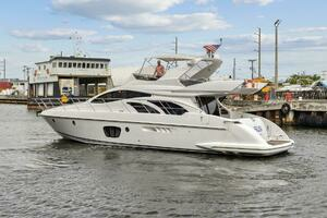 2005 Azimut 55 flybridge thumbnail 5