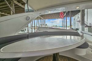 2005 Azimut 55 flybridge thumbnail 13
