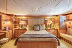2001 Grand Harbour 76 thumbnail 27