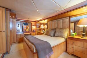 2001 Grand Harbour 76 thumbnail 28