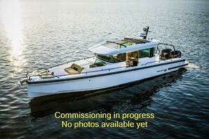  2024 Axopar 37XC CROSS CABIN Yacht For Sale in Fort Lauderdale FL