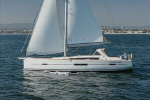 Goodnight Moon 2017 Dufour 512 Yacht For Sale in Marina Del Rey CA