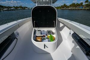 2021 Front Runner Center Console thumbnail 9