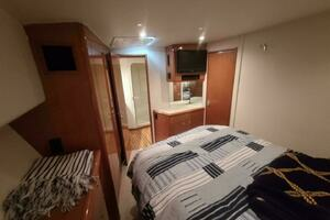 2000 Viking 55 Convertible thumbnail 59