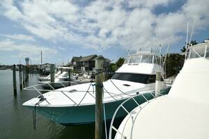 2000 Viking 55 Convertible thumbnail 28