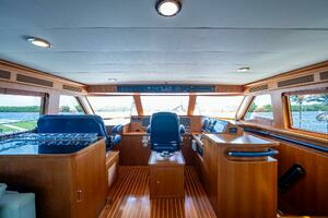 2013 Marlow Explorer Enclosed Bridge (CB) thumbnail 32