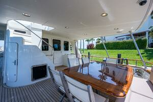 2013 Marlow Explorer Enclosed Bridge (CB) thumbnail 18
