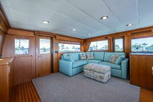 2013 Marlow Explorer Enclosed Bridge (CB) thumbnail 33