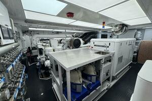 NEENAH 164ft Westport Yacht For Sale
