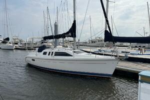 Journey 29ft Hunter Yacht For Sale