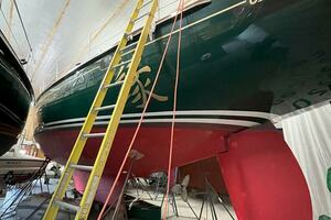 2001 Hinckley Sou'wester 59 CC Sloop thumbnail 24