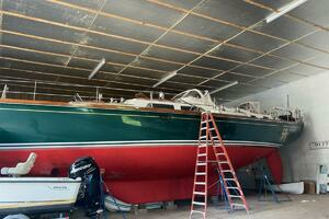 2001 Hinckley Sou'wester 59 CC Sloop thumbnail 108