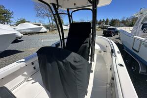 Photo 4290904 for 2018 Robalo R222 - Center Console  