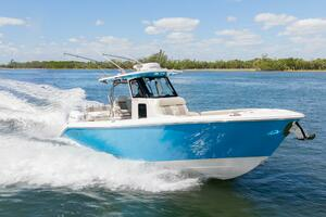 NO REGERTS 2023 Solace 32CS Yacht For Sale in Fort Lauderdale FL