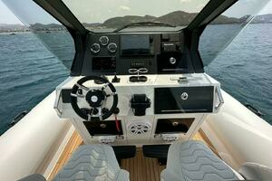 2023 RIB Seafarer 36X thumbnail 5
