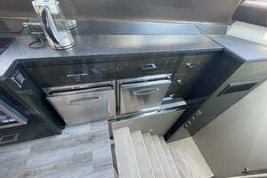2013 Marquis 630 Sport thumbnail 7