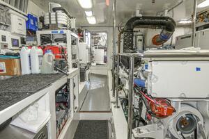 iiWii 80ft Northern Marine Yacht For Sale