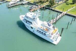 2017 Northern Marine Expedition Motor Yacht thumbnail 19