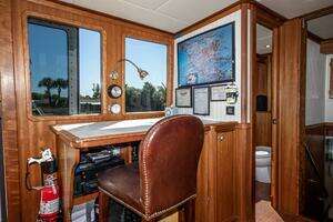2017 Northern Marine Expedition Motor Yacht thumbnail 40