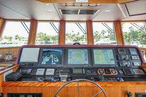 2017 Northern Marine Expedition Motor Yacht thumbnail 45
