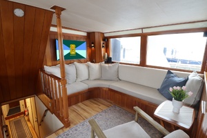 Pioneer 74ft Custom Yacht For Sale