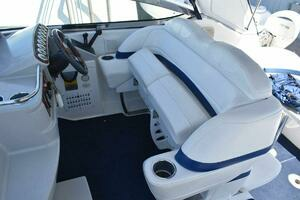2005 Formula 37 Performance Cruiser thumbnail 15