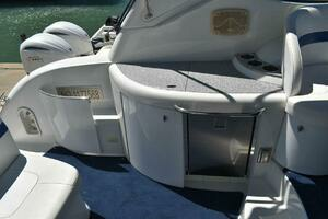 2005 Formula 37 Performance Cruiser thumbnail 11