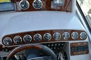 2005 Formula 37 Performance Cruiser thumbnail 18