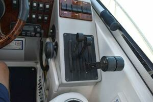 2005 Formula 37 Performance Cruiser thumbnail 21