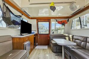 2001 Mediterranean 38 Convertible thumbnail 14