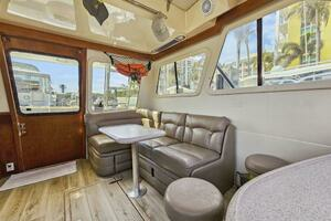 2001 Mediterranean 38 Convertible thumbnail 16