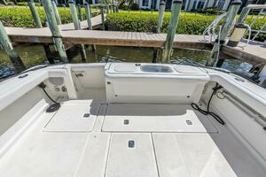 2006 Tiara Yachts 3200 Open thumbnail 9
