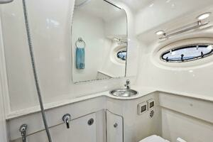 2006 Tiara Yachts 3200 Open thumbnail 23