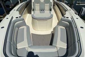 Photo 4302832 for 2021 Scout 330 LXF  