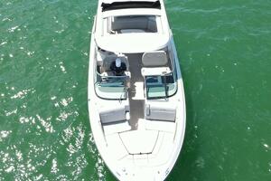 Photo 4303302 for 2020 Sea Ray 210 SLX OB  
