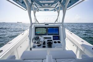 34ft Yellowfin Yacht For Sale