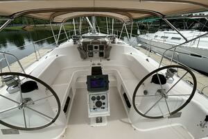 1997 Catalina 400 thumbnail 22