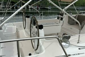 1997 Catalina 400 thumbnail 32