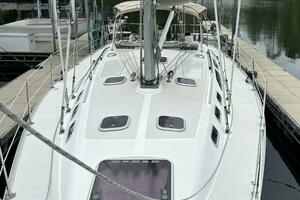 1997 Catalina 400 thumbnail 33