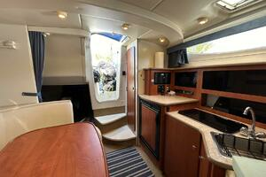 2007 Bayliner Ciera 305 SB thumbnail 27