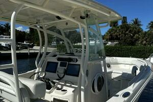 2016 Sailfish 290 CC