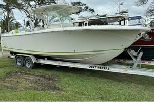 2016 Sailfish 290 CC