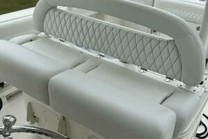 2016 Sailfish 290 CC