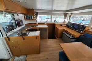 2015 Lagoon 450F thumbnail 9