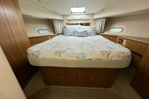 2000 Bayliner 5288 thumbnail 35