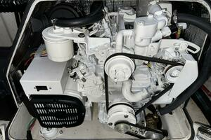 2000 Bayliner 5288 thumbnail 53