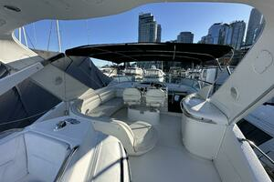 2000 Bayliner 5288 thumbnail 17